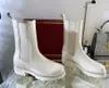 Luksusowa okrągłe głowica Rhinestone Loose Cream Sole Martin Boots Waterproof Platform Gruba podeszwa dodaje odchudzanie i wszechstronne buty modowe dla kobiet EU35-42 z pudełkiem