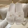 Tofflor kvinnor blommor flip flops sommar sandaler kvinnliga pvc söta flickor komfort commer mjuk botten lägenheter skor damer qq