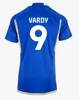 23 24 Leicester Voetbalshirts BARNES Tielemans thuis weg VARDY MADDISON IHEANACHO DAKA AYOZE NDIDI FAES City Home 2023 2024 Vardy Voetbaluniformen Heren Kdis Kit