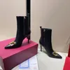 Designer dames puntige laarzen dames kleding schoenen klassiekers V metalen gesp elegante sexy winter vrouwelijke Chelsea laarzen met rode stofzak maat 35-43