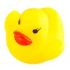 Parti Favorisi Moda Banyo Su Ördek Oyuncak Bebek Küçük Ördek Oyuncak Mini Sarı Kauçuk Ördekler Çocuk Yüzme Plaj Hediyeleri C20