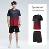 Men's Tracksuits Sportsset Manga curta de manga curta Badminton camiseta casual shorts executando treinamento de conforto de verão respirável Conjunto de conforto