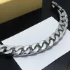 Bracciale di lusso di design per gioielli classici da donna e da uomo, collegamento delicato, moda, scheggia, catena, lettera, fiore