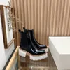 Stella McCartney Stivali Stivali Chelsea marrone nero bianco Suola spessa in gomma tacco spesso Stivale da donna in pelle