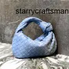 Italien Jodie Hangbag Botteg Venet Fashion Vorfrühling online Rote handgehaltene Croissant-Tasche Cloud-Tasche Modetrend vielseitige gewebte Damentasche Handtasche aus Rindsleder