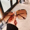 Sunglasses Personalized Rainbow Gradient Square Women Retro Oversized Brand Design Trend Color Outdoor