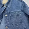 2023 Fashion Denim Jacket Designer Jacket broderad denimrock med Lapel Pocket Cardigan Coat för bekväma kvinnokläder