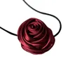 Choker Fashion Trend Niche Sense Rose Anhänger Schlüsselbein Kette Temperament Einfache Kalter Wind Verstellbare Seidensatin Halskette