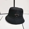 Chapeau de designer 2023 Chapeaux de godet de haute qualité Chapeau de femme haut de gamme personnalisé lavé poids lourd chapeau de godet P nouvelle crème solaire d'été exquise