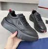 Sneaker spazzoled Designer casual scarpe macro re-nylon sneaker da donna addestratori di uomini piattaforma di pelle classica scarpa classica
