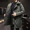 Trench da uomo YASUGUOJI Uomo Inverno Addensare Caldo Giacca a vento con cappuccio 2022 Esercito militare Verde Giacca lunga da uomo Trench imbottito in cotone da uomo Q231118