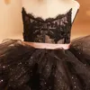 Luxus-Spitzen-Ballkleid-Blumenmädchenkleider für die Hochzeit, neues Schwarz-Rosa, Perlen-Spitze-Applikationen, Kleinkind-Mädchen-Festzug-Kleid für Kinder, Sweep-Zug, formelle Kleidung, glänzende Ballkleider