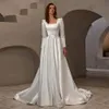 Elegante a linha vestido de casamento para as mulheres 2024 pescoço quadrado cetim pérolas botões mangas compridas vestidos formais de noiva muçulmanos de novia