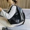 Akşam çantaları siyah büyük tote çantalar için kadınlar için büyük kapasite hobo çanta lüks yumuşak deri omuz çantası kadın eşsiz alışveriş elçi çantası 231117