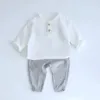 Kläder sätter 2st. Spring Baby Boy -kläder sätter 04Y TODDLER Kids Muslin Organic Cotton Long Sleeve Tshirt Loose Pants Children Outfits 230417