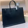 Fashion Tote Bag Outdoor Handbag Embossed Letter Logo Design Large Capacity Shopping Women's Bag