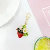 Keychains Simple Small Fresh Alloy Jewelry Color Fruit Strawberry Shape Key Ring Pendant Bag Pen Accessories
