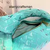 Włochy Jodie Hangbag Botteg Venet Fashion Ręcznie tkany pierogowy węzeł pomarszczony chmurowy patent skórzany
