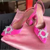 Klänningskor stor storlek 41 42 guldkvinnor pumpar silk satin spetsig tå rhinestone crystal high klackar skor glid på kvinnor bröllopspumpar sandal t231117