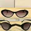 Lunettes de soleil yeux de chat ombragées gris noir brillant pour femmes Sunnies gafas de sol Sonnenbrille Sun Shades UV400 Lunettes avec boîte