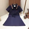 23ss Polo gonna bambini abiti firmati Abito da principessa Abiti a maniche corte ragazze Abito ricamo bavero a righe Vita tuck Gonna grande Gonne per ragazze vestiti per bambini