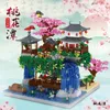 Blocchi 3320PCS Mattoni diamantati Sakura Tree House Building Blocks Architettura del giardino cinese Cascata Fai da te Assemblare giocattoli Regalo per adulti 231116