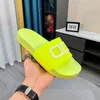 Designer Sandaler Mens Women Slippers Silde Rubber Slide Plat Platform Green Black White Orange Purple Ladies Sandal Nya skor Flip Flops Randig Causal Slipper