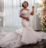 Abito da sposa a sirena di lusso nuovo 2024 Cristalli scintillanti africani in rilievo Sheer Illudion Neck Abiti da sposa per ragazza nera Abiti personalizzati da sposa