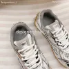 Designer skor kvinnor skor bana sneakers snygga unika fisknät övre män vintage skor mesh löpare gummi sneakers