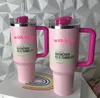 PINK Flamingo 40 onças Quencher H2.0 Canecas de café Copos de acampamento ao ar livre viagens Copo de carro Copos de aço inoxidável com alça de silicone Presente de Dia dos Namorados com logotipo