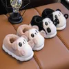 Spor ayakkabı 2023 Çocuk Pamuk Ayakkabı Sevimli Çocuklar S Karikatür Panda Terlik Konforlu Sıcak Erkek Kızlar İç Mekan Ev Kışık Kış 231117