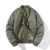 Giacche da uomo Giacca militare da uomo Bomber da volo personalizzato con cappuccio Casual Primavera Autunno Varsity Coat Tasche con zip Capispalla Taglie forti 5XL 230417