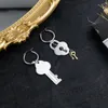 Boucles d'Oreilles Clous Key Lock Asymétrique Cadeau Pour Elle Acier Inoxydable Hip-hop Européen Et Américain