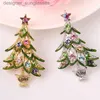 Pins Broches Broches d'arbre de noël exquis pour les femmes mode coloré strass broche broches bijoux La vêtements accessoires cadeau de noël L231117