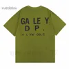 T Galleryse 2023 camisas Tees Depts Mens Polos Women Designer T-shirts Gallenes Deption Depts Tops Man S Shirt Casual Luxurys Roupas