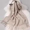 Шарфы Зимние шарфы из 100% чистой шерсти, теплые женские шарфы из пашмины с кисточками, платки из пашмины, женские кашемировые шарфы из мериноса для женщин 231117