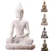 Oggetti decorativi Figurine 28 Statua di Buddha in miniatura in stile Natura Arenaria Fengshui Thailandia Scultura Statuetta indù Ornamento per la casa 15 Y23