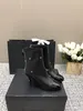 10A Diseñador Zapatos de invierno Botas de tacón para mujer Botas hasta la rodilla Plataforma Botas de lluvia de lujo Piel de oveja Suela gruesa Marca Caucho Negro Tamaño EUR 35-41