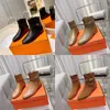 2023 designer Luxury pure color Martin ankle boots Classic womens genuine leather metal buckle outdoor party temperament boot ladys sexy fashion low-heeled shoes