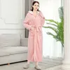 Women's Sleepwear Women's Robe Grown Velvet Hooded Bathrobe Long Sleeve Lovers Pajamas Flannel Warm Ouc615