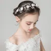 Accessoires de tête de filles de fleurs manuelles exquises, accessoires pour enfants pour les mariages, diadèmes pour filles