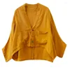 Women's Jackets 2023 Spring Autumn Arts Style Women Batwing Sleeve Loose Cotton Linen Double Pocket V-neck Casual Short Coats V438