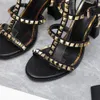 Saplama Gladyatör Sandaletleri katır topuklu Tıknaz Blok topuklu Kare burnu açık ayakkabılar 95 mm kadın lüks tasarımcıları Yüksek topuklu sandaletler Gece ayakkabısı fabrika ayakkabısı