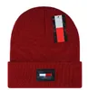 Chapeaux de créateurs américains de luxe TOMM Jeans Bonnet Hommes Hiver Unisexe Chapeau tricoté Gorros Bonnet Skull Caps Chapeaux en tricot Casquette de sport classique Femmes Casual Bonnets d'extérieur A1