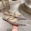 Grabia i eleganckie: francuskie buty ślubne dla kobiet z cienkimi obcasami, nowe jesień w stylu pełne kryształowe buty ślubne z ćwiczeniami z wodą
