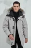 Piumini invernali da uomo Langford etichetta rossa Parka Real Raccoon Collo in pelliccia con cappuccio Cappotto Downs Parka caldo e spesso Rosso Outlet invernale Parka sportivo da esterno