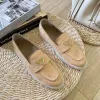 Hommes femmes luxurys chaussures décontractées espadrilles designers d'été dames plage plate à moitié pantoufles de la mode