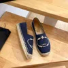 Bordado Lettering Linho Deslizamento em Alpercatas Sapatos Sole Spring Flats Mocassins Feitos à Mão Designers de Luxo Sapato para Mulheres Casual Luxe Lounge Calçado de Fábrica