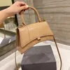 Pochette classica di lusso a tracolla da uomo Borse a clessidra Cartella da donna con tracolla Tote Borsa in coccodrillo Borsa da sera firmata in vera pelle modello lady Borsa da sera