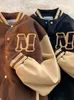 Vestes pour hommes Veste de baseball Mince Hommes Vêtements Varsity Jacket Bomber Brown Manteaux d'extérieur Hip Hop Coupe-vent Automne Homme Vêtements de mode 231117